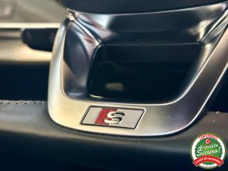 AUDI Q8 usata, con Volante in pelle