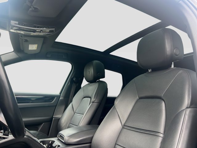 PORSCHE Cayenne usata 13