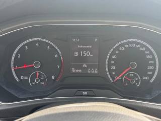 VOLKSWAGEN T-Roc usata, con Sedile posteriore sdoppiato