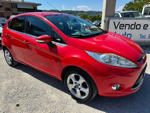 FORD Fiesta usata, con ABS