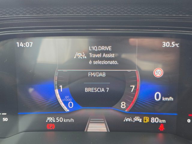 VOLKSWAGEN Taigo usata, con Sound system