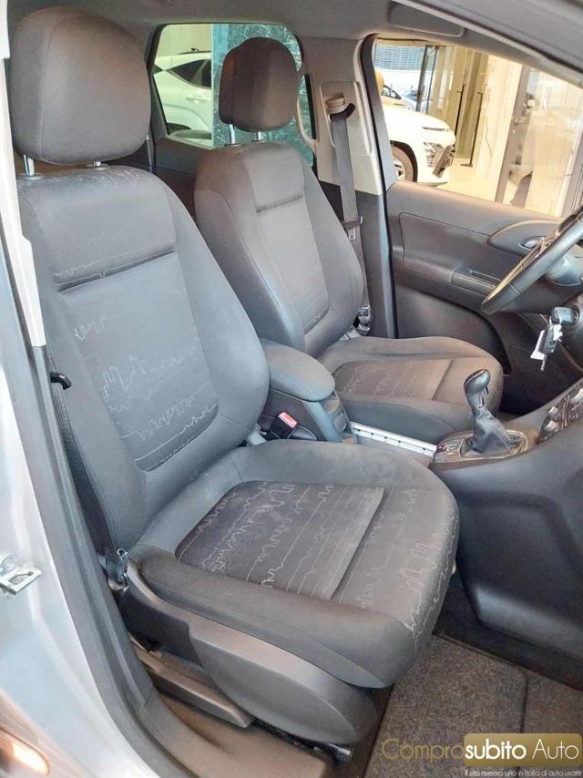 OPEL Meriva usata, con Climatizzatore