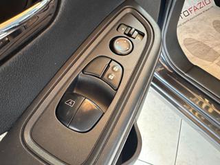 NISSAN Micra usata, con Sedile posteriore sdoppiato