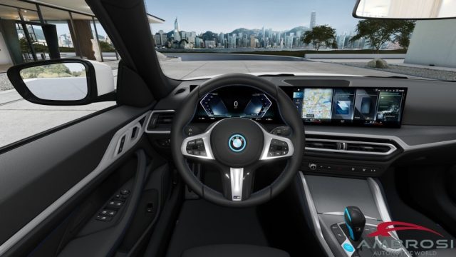 BMW i4 usata 11