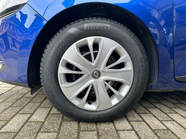 RENAULT Clio usata 11