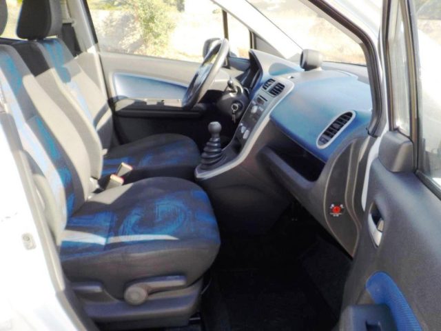 OPEL Agila usata 22