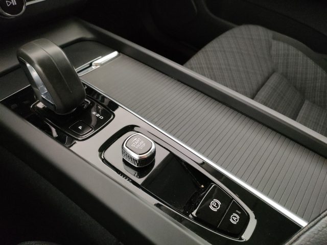 VOLVO XC60 usata, con Servosterzo