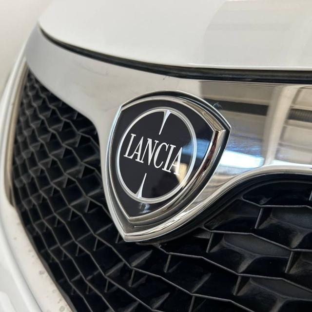 LANCIA Ypsilon usata, con Specchietti laterali elettrici