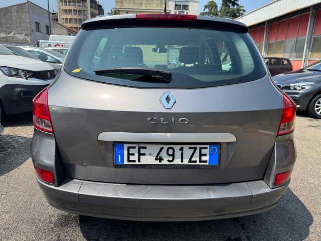RENAULT Clio usata, con Autoradio