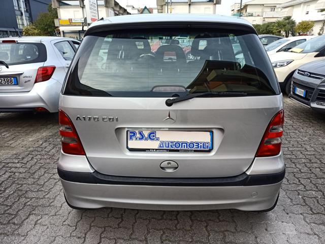 MERCEDES-BENZ A 160 usata, con Sedile posteriore sdoppiato