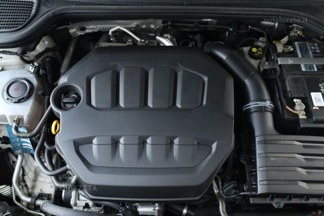 VOLKSWAGEN Golf GTI usata, con Fari full-led