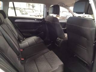 VOLKSWAGEN Passat usata, con Cruise Control