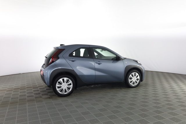 TOYOTA Aygo X usata 2