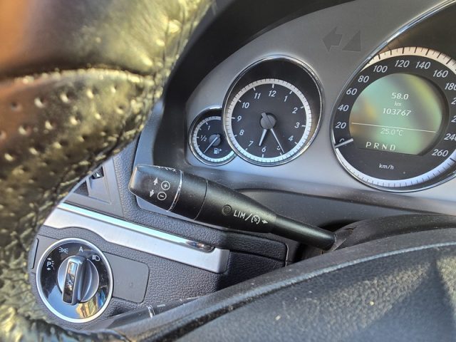 MERCEDES-BENZ E 200 usata, con Controllo trazione