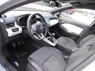 RENAULT Clio usata, con Telecamera per parcheggio assistito