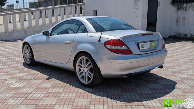 MERCEDES-BENZ SLK 200 usata, con Cerchi in lega