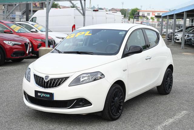 LANCIA Ypsilon usata, con ABS