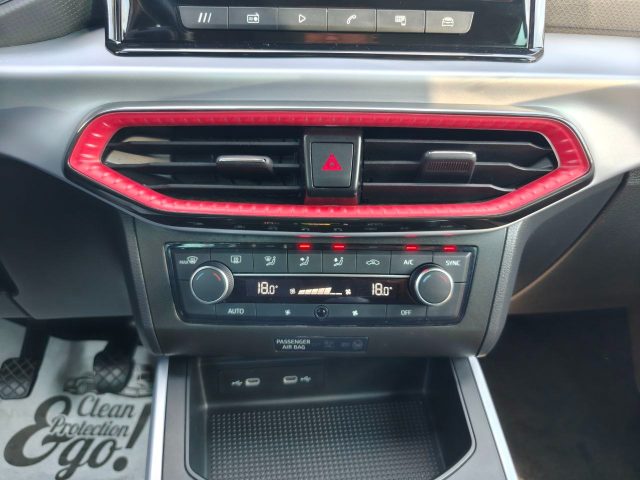 SEAT Arona usata, con Specchietti laterali elettrici