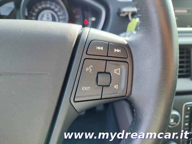 VOLVO V40 usata 25