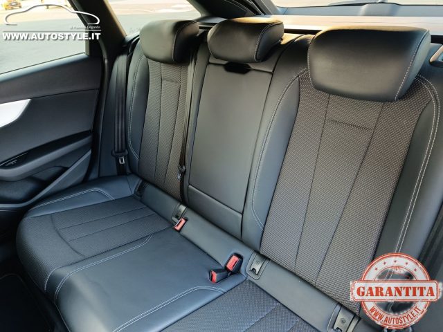 AUDI A4 usata, con Carica per smartphone a induzione