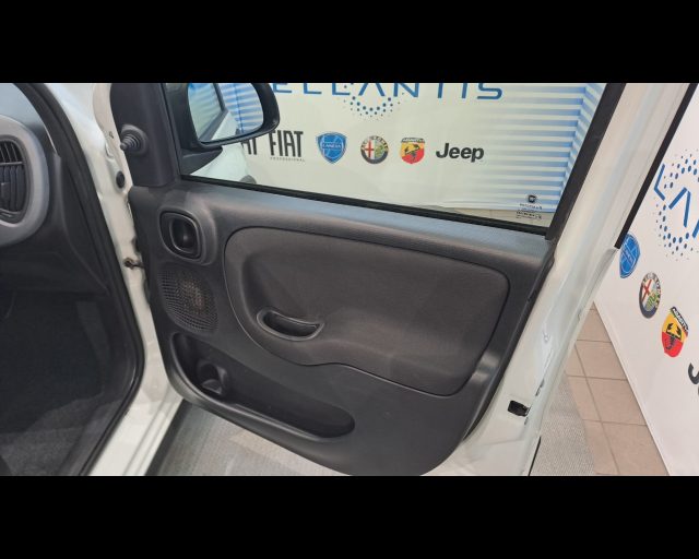 FIAT New Panda usata 19