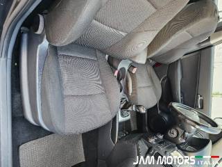 HYUNDAI i30 usata, con Sedile posteriore sdoppiato