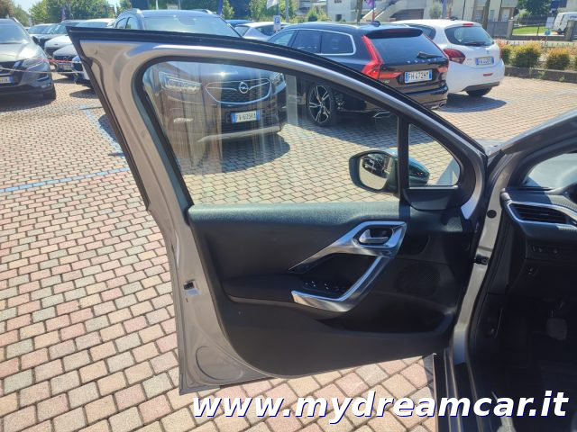 PEUGEOT 2008 usata 29