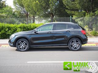 MERCEDES-BENZ GLA 200 usata 2