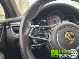 PORSCHE Macan usata 30
