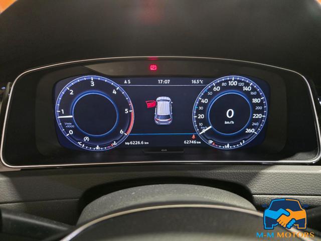 VOLKSWAGEN Golf usata, con Controllo trazione