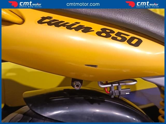 YAMAHA TDM 850 usata 5