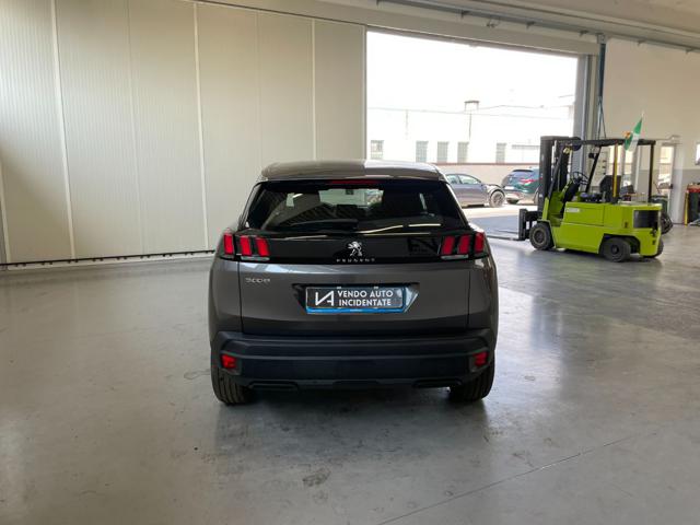 PEUGEOT 3008 usata, con Autoradio