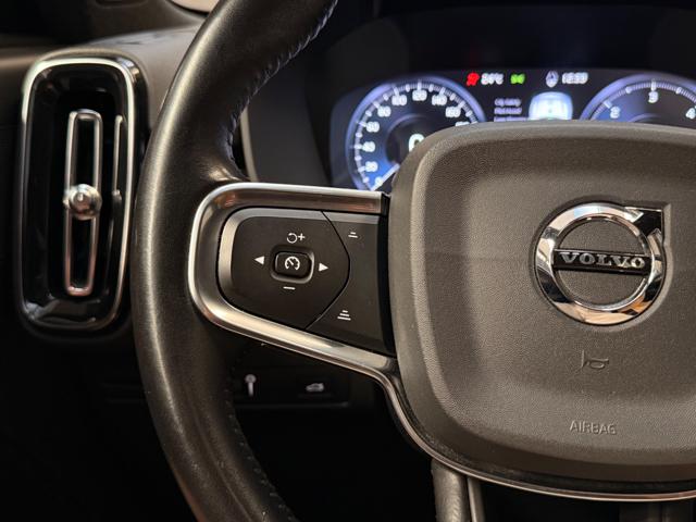 VOLVO XC40 usata, con Touch screen
