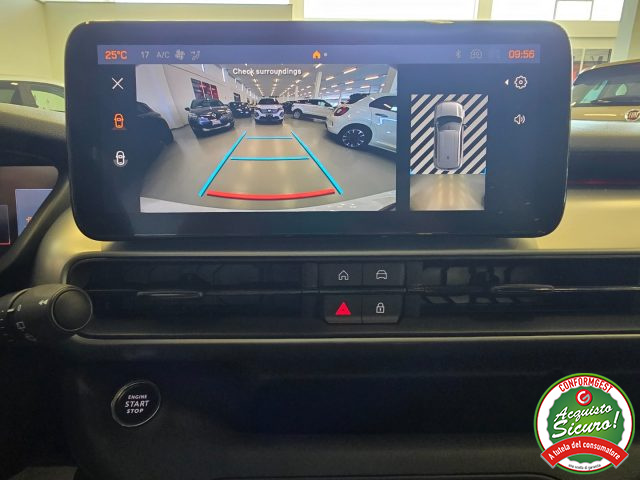 JEEP Avenger usata, con USB