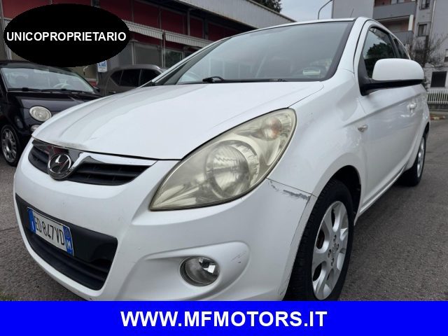 HYUNDAI i20 usata, con ABS
