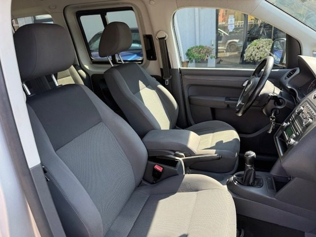 VOLKSWAGEN Caddy usata, con Servosterzo