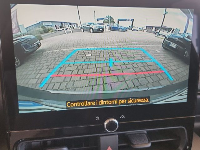 TOYOTA Yaris usata, con Sistema di navigazione