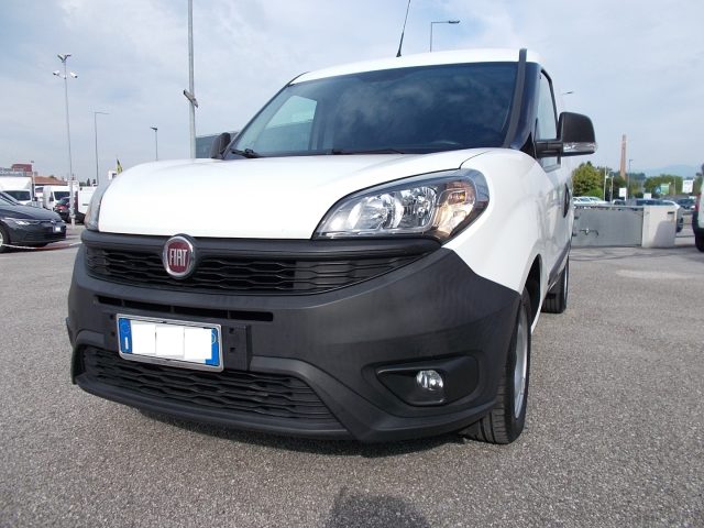 FIAT Doblo usata, con Airbag Passeggero