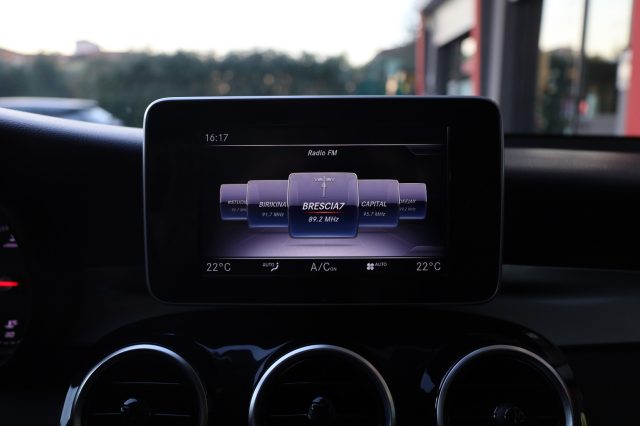 MERCEDES-BENZ GLC 220 usata, con Riconoscimento dei segnali stradali