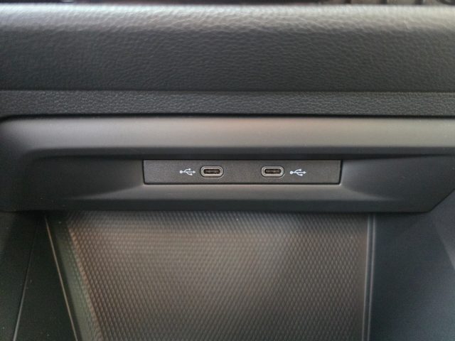 VOLKSWAGEN Golf usata 79