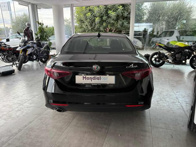 ALFA ROMEO Giulia usata, con Autoradio