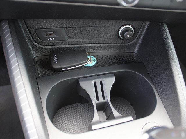 AUDI Q2 usata, con MP3