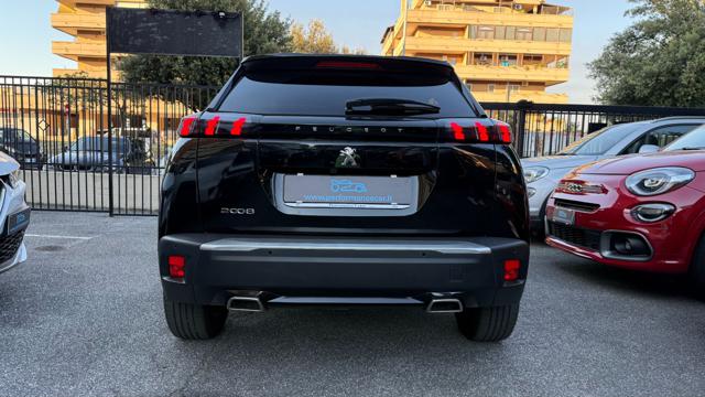 PEUGEOT 2008 usata, con Vetri oscurati
