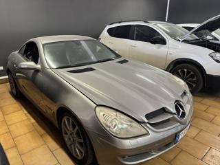 MERCEDES-BENZ SLK 200 usata, con Airbag