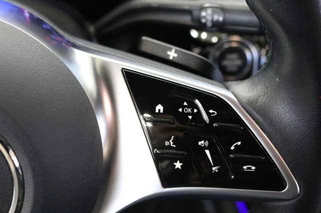 MERCEDES-BENZ GLA 200 usata 25