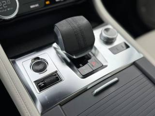 JAGUAR F-Pace usata, con Park Distance Control