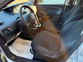 LANCIA Ypsilon usata, con Chiusura centralizzata