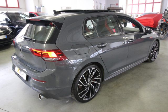 VOLKSWAGEN Golf usata, con Alzacristalli elettrici