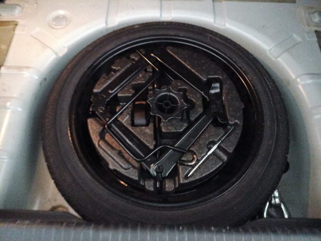 OPEL Astra usata, con Volante in pelle