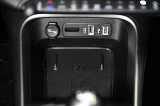 JEEP Avenger usata, con USB
